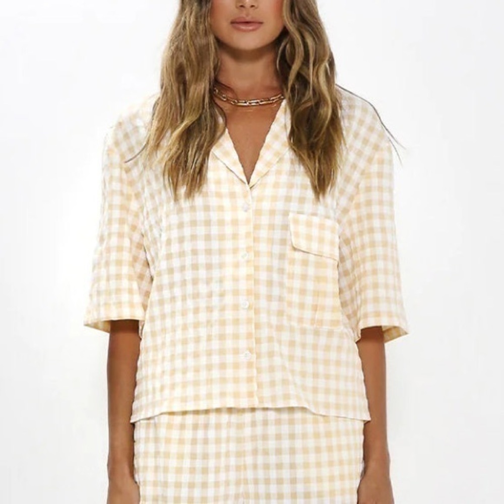 Madison the Label Rico Shirt in Beige Gingham Size Small